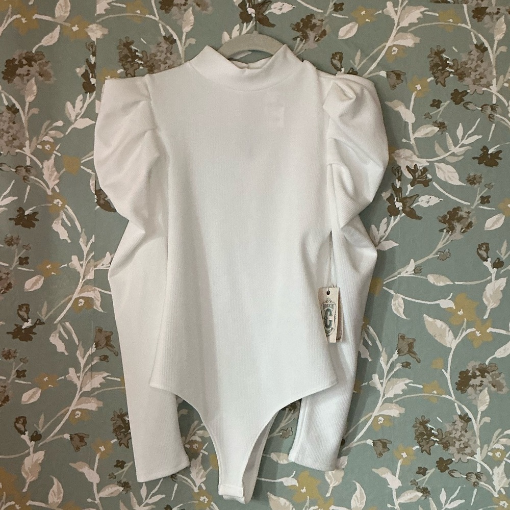 NWT Rockin Wester Wear White Bodysuit Size M